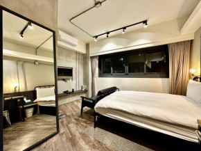 萊斯特 House